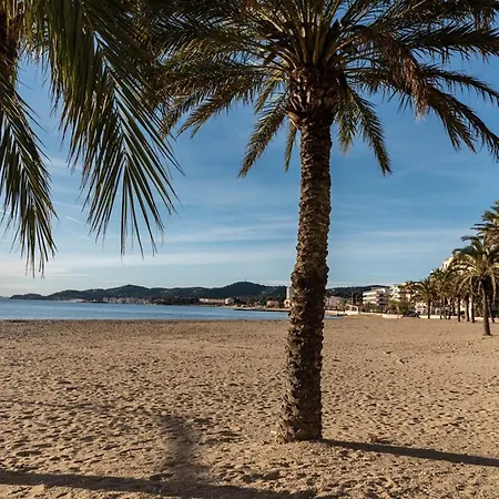 Le Lavandou: 4p, Proche Plage, Clim, Parking - Fr-1-803-81 * לה לבאנדו